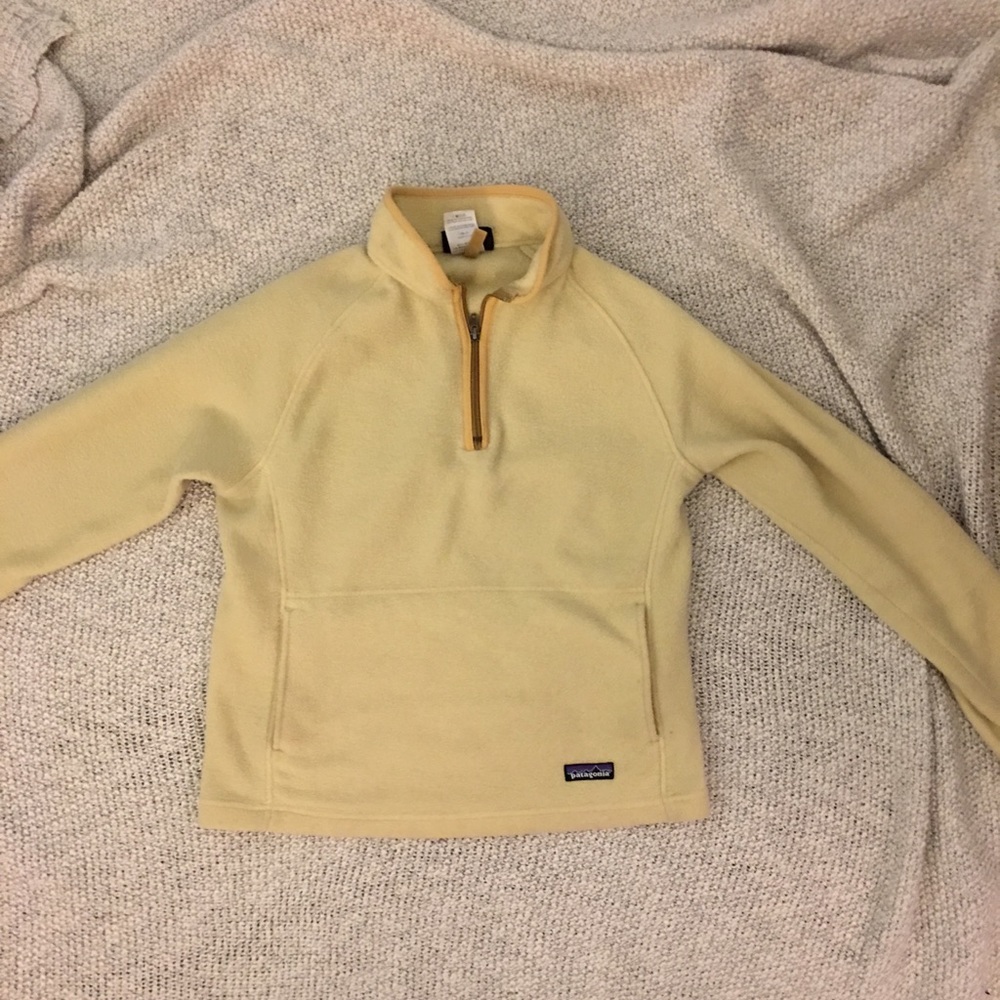 YELLOW FLEECE PATAGONIA